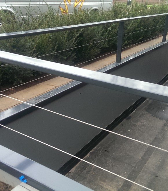 Balustrade met rvs kabel