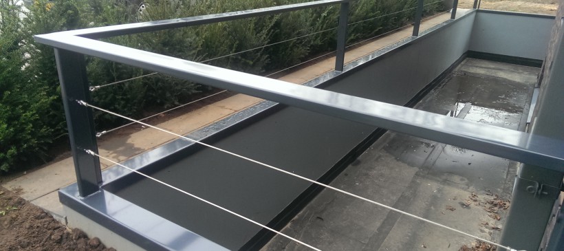 Balustrade met rvs kabel