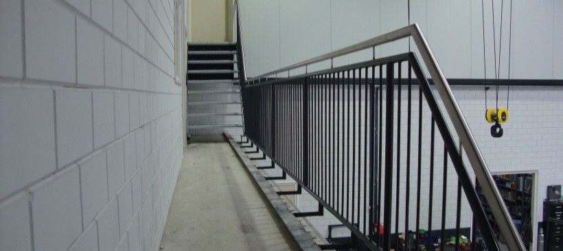 Trap balustrade met rvs leuning
